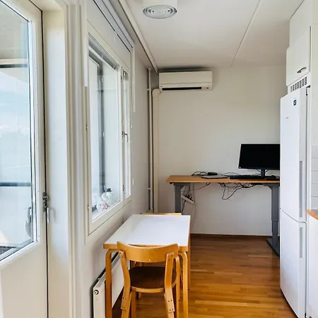 Modern With Sauna, A,c And Free Parking