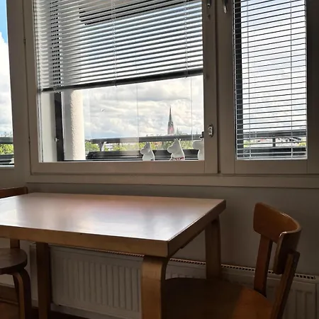 Huoneisto Modern With Sauna, A,c And Free Parking Turku